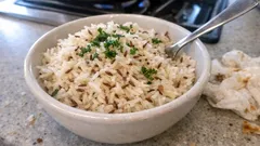 Kümmelreis, der nicht klebt – so werden die Körner locker und aromatisch