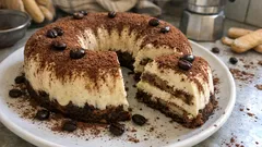 Tiramisù als Semifreddo-Ciambella: cremig, gut vorzubereiten und schön zum Stürzen
